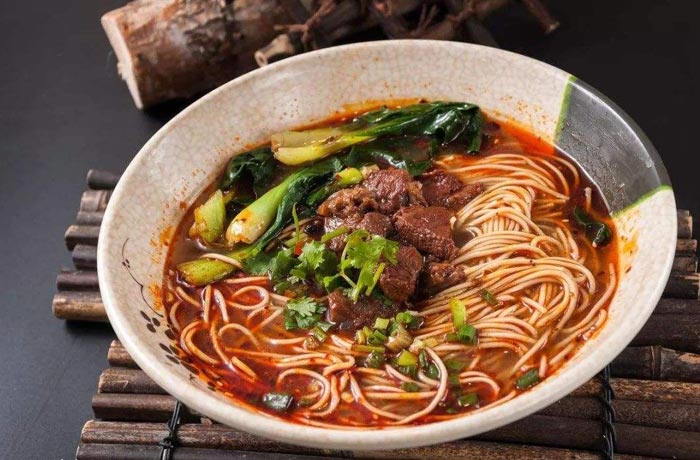 南岳红汤牛肉面培训
