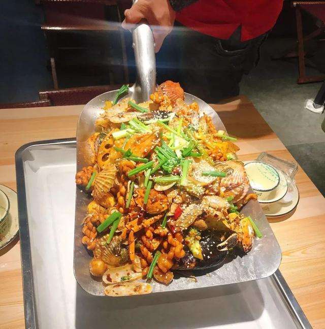 南岳手抓海鲜加盟